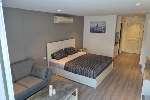 Estudio en el condominio en Hua Hin, Tailandia № 205694 - foto 15