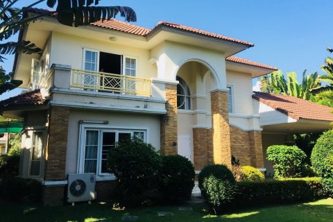 Casa de 4 dormitorios en Chiang Mai, Tailandia № 155307 - foto 3