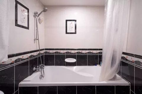 Casa de 4 dormitorios en Kathu, Tailandia № 141324 - foto 14