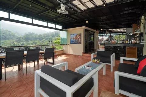 Casa de 4 dormitorios en Kathu, Tailandia № 141324 - foto 6