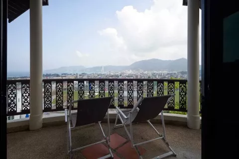Casa de 4 dormitorios en Kathu, Tailandia № 141324 - foto 17