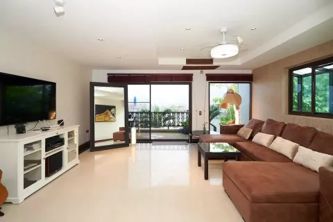 Casa de 4 dormitorios en Kathu, Tailandia № 141324 - foto 21