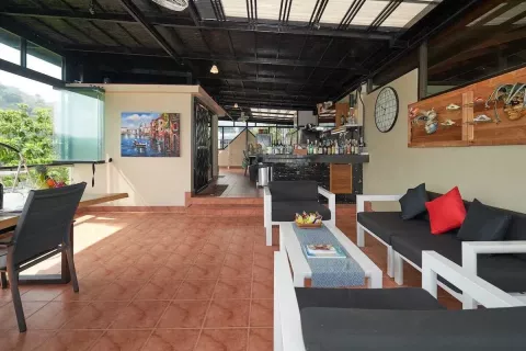 Casa de 4 dormitorios en Kathu, Tailandia № 141324 - foto 5