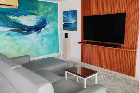 Condo in Phuket, Thailand, 2 bedrooms  № 141322