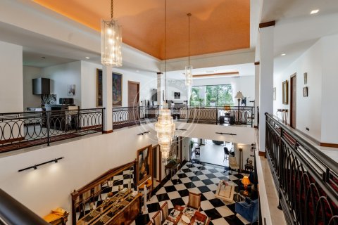 Chalet de 7 dormitorios en Bang Tao, Tailandia № 190624 - foto 12