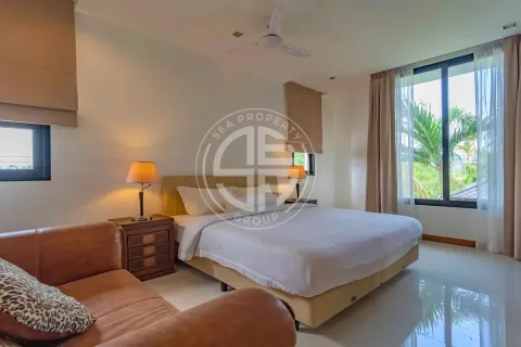 Chalet de 7 dormitorios en Bang Tao, Tailandia № 190624 - foto 24