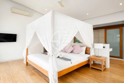 Chalet de 4 dormitorios en Ko Samui, Tailandia № 190627 - foto 29