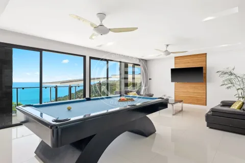 Chalet de 4 dormitorios en Ko Samui, Tailandia № 190627 - foto 23