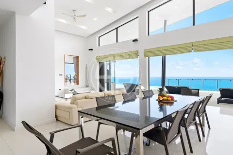 Chalet de 4 dormitorios en Ko Samui, Tailandia № 190627 - foto 5