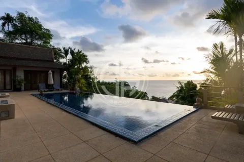 Chalet de 4 dormitorios en Phuket, Tailandia № 190622 - foto 21