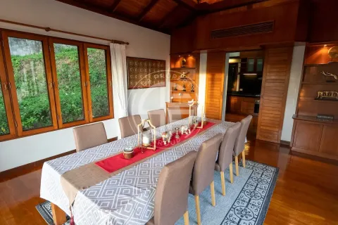 Chalet de 4 dormitorios en Phuket, Tailandia № 190622 - foto 4