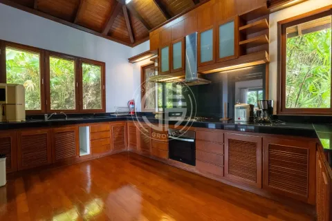 Chalet de 4 dormitorios en Phuket, Tailandia № 190622 - foto 6