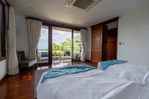 Chalet de 4 dormitorios en Phuket, Tailandia № 190622 - foto 13