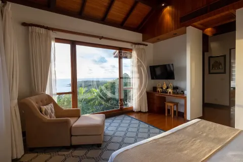 Chalet de 4 dormitorios en Phuket, Tailandia № 190622 - foto 9