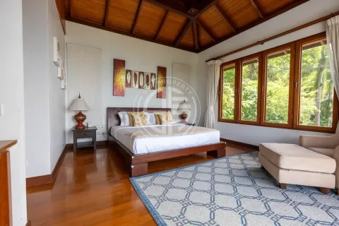 Chalet de 4 dormitorios en Phuket, Tailandia № 190622 - foto 8