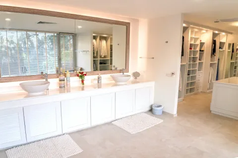 Chalet de 5 dormitorios en Layan Beach, Tailandia № 190626 - foto 9