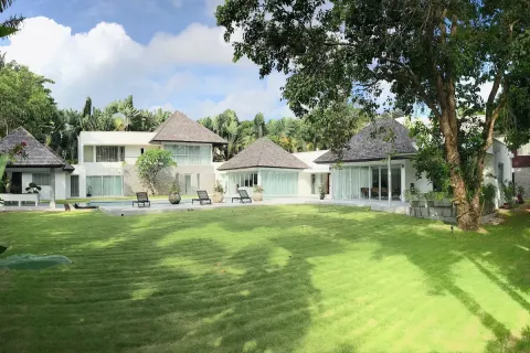 Chalet de 5 dormitorios en Layan Beach, Tailandia № 190626 - foto 28