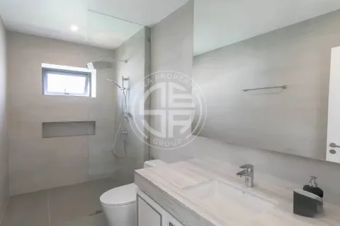 Chalet de 5 dormitorios en Phuket, Tailandia № 190625 - foto 12
