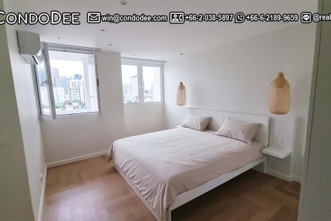 Eigentumswohnung in Watthana, Bangkok, Thailand, 3 Schlafzimmer № 200987 - Foto 8