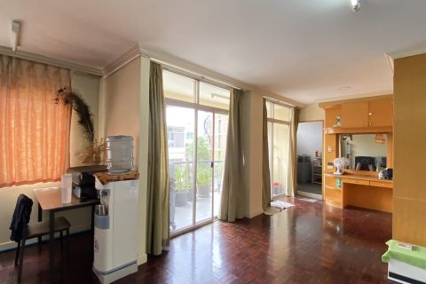 Condo à Watthana, Bangkok, Thaïlande, 4 chambres № 200984 - photo 19