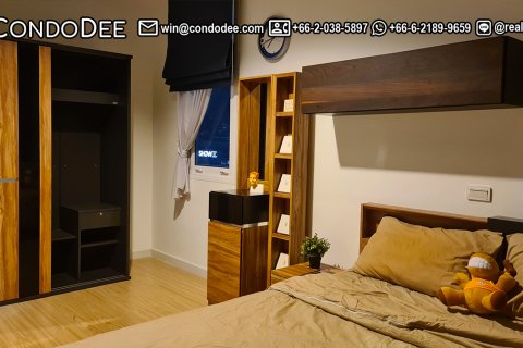 Condominio de 1 dormitorio en Huai Khwang, Bangkok, Tailandia № 200929 - foto 6