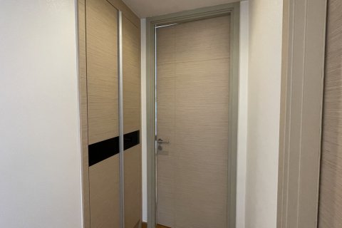 Condo à Watthana, Bangkok, Thaïlande, 2 chambres № 200928 - photo 23