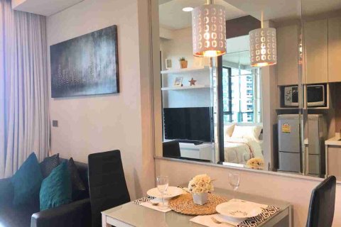 Condo in Bangkok, Thailand, 1 bedroom  № 183381