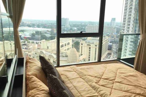 Condominio de 1 dormitorio en Bangkok, Tailandia № 183381 - foto 5