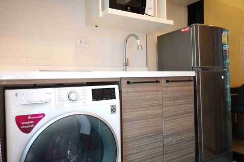 Condominio de 1 dormitorio en Bangkok, Tailandia № 183379 - foto 7