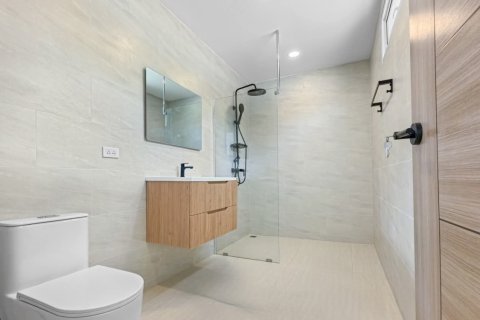 Chalet de 3 dormitorios en Ko Samui, Tailandia № 154969 - foto 17