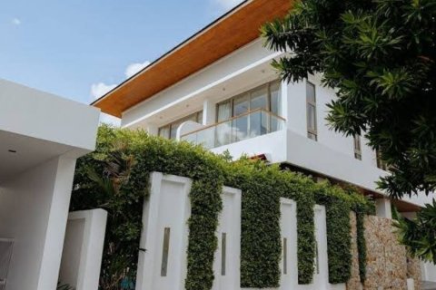 Chalet de 3 dormitorios en Rawai, Tailandia № 209717 - foto 13