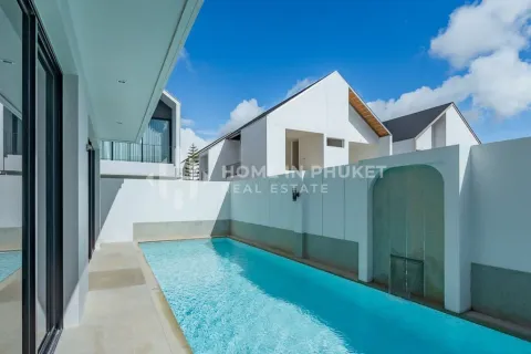 Casa de 4 dormitorios en Phuket, Tailandia № 209534 - foto 2
