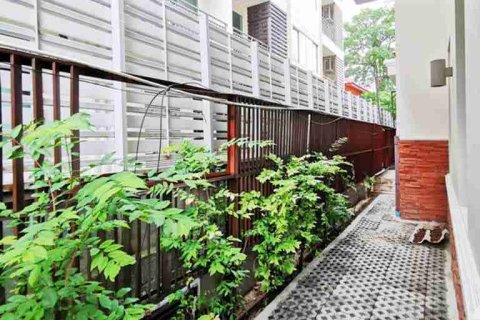 Haus in Bangkok, Thailand 5 Schlafzimmer № 184112 - Foto 2