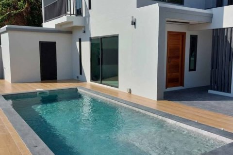 Villa in Phuket, Thailand 3 bedrooms № 119115