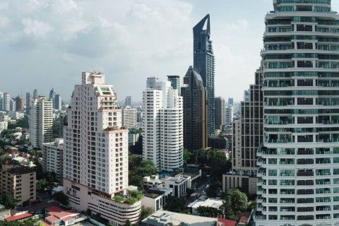 Ático de 2 dormitorios en Bangkok, Tailandia № 180824 - foto 11