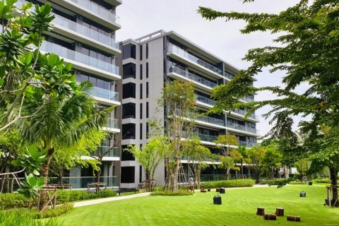 Condominio de 4 dormitorios en Bangkok, Tailandia № 180823 - foto 18