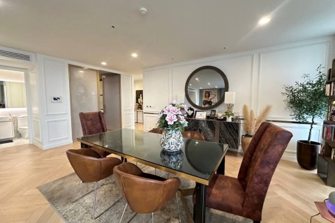 Condominio de 4 dormitorios en Bangkok, Tailandia № 180823 - foto 8