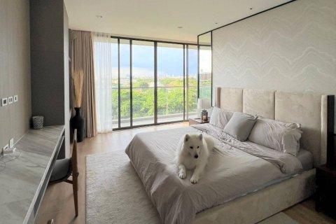 Condominio de 4 dormitorios en Bangkok, Tailandia № 180823 - foto 15