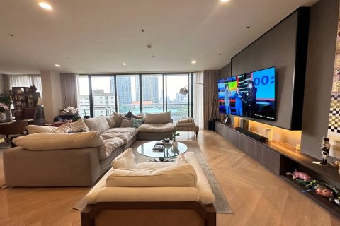 Condominio de 4 dormitorios en Bangkok, Tailandia № 180823 - foto 7