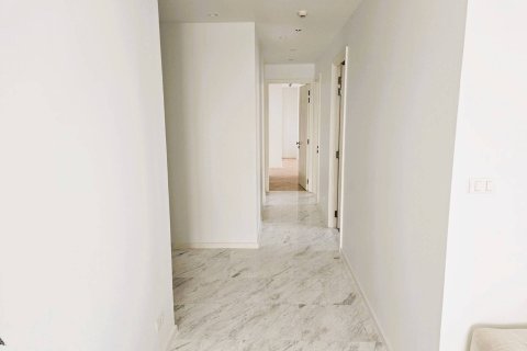 Condominio de 3 dormitorios en Bangkok, Tailandia № 180825 - foto 8