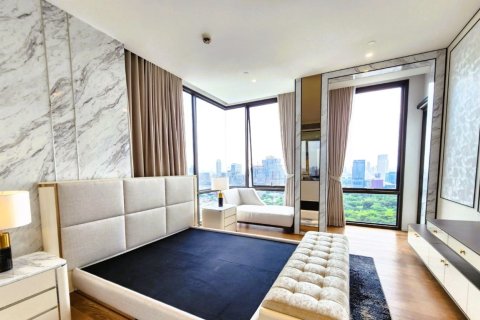 Ático de 3 dormitorios en Bangkok, Tailandia № 180827 - foto 8