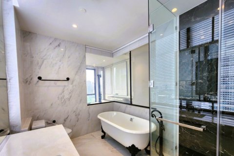 Ático de 3 dormitorios en Bangkok, Tailandia № 180827 - foto 10