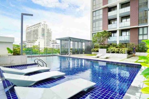 Condominio de 1 dormitorio en Thonburi, Bangkok, Tailandia № 208842 - foto 15
