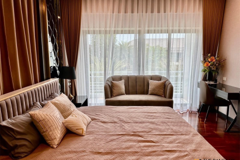 Haus in Bangkok, Thailand 5 Schlafzimmer № 190260 - Foto 10