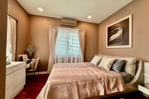 Haus in Bangkok, Thailand 5 Schlafzimmer № 190260 - Foto 5