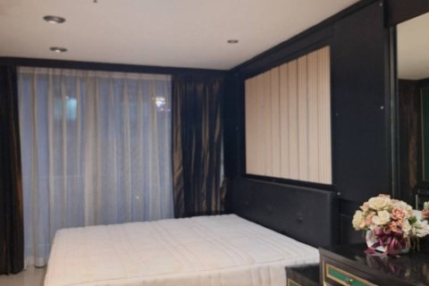 Condominio de 1 dormitorio en Bangkok, Tailandia № 155736 - foto 5