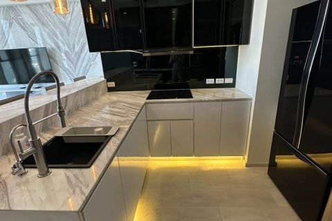 Condominio de 2 dormitorios en Bangkok, Tailandia № 155737 - foto 9