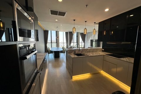 Condominio de 2 dormitorios en Bangkok, Tailandia № 155737 - foto 6