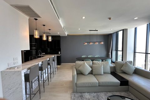 Condominio de 2 dormitorios en Bangkok, Tailandia № 155737 - foto 3