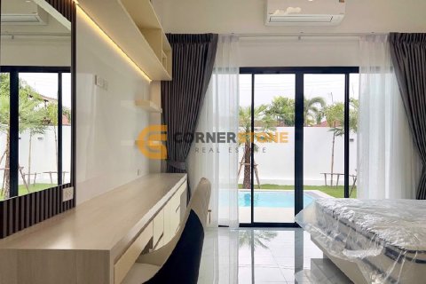 Estudio en Bang Lamung, Tailandia № 155742 - foto 17